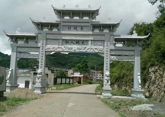 石雕牌坊
