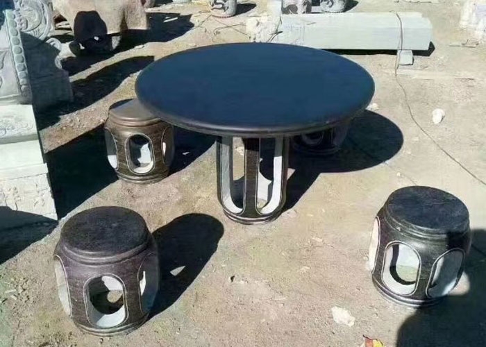 石桌石凳