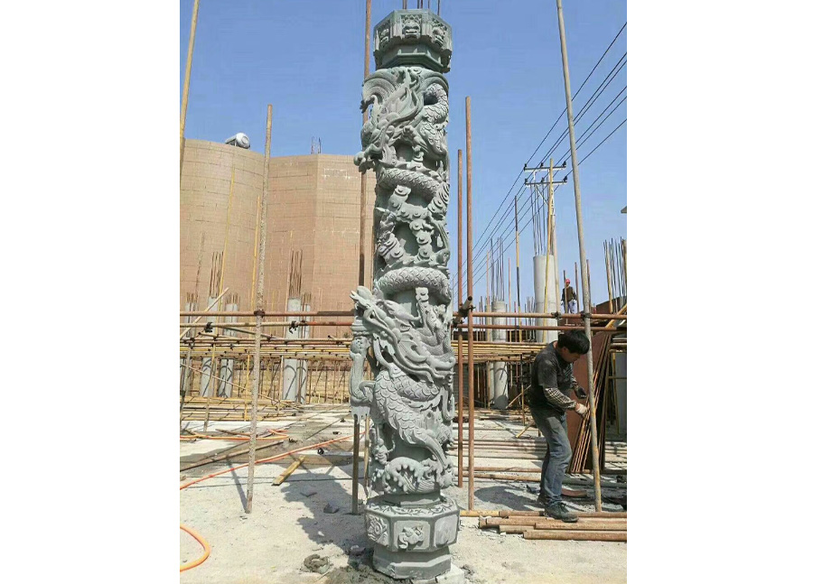 石雕龙柱3